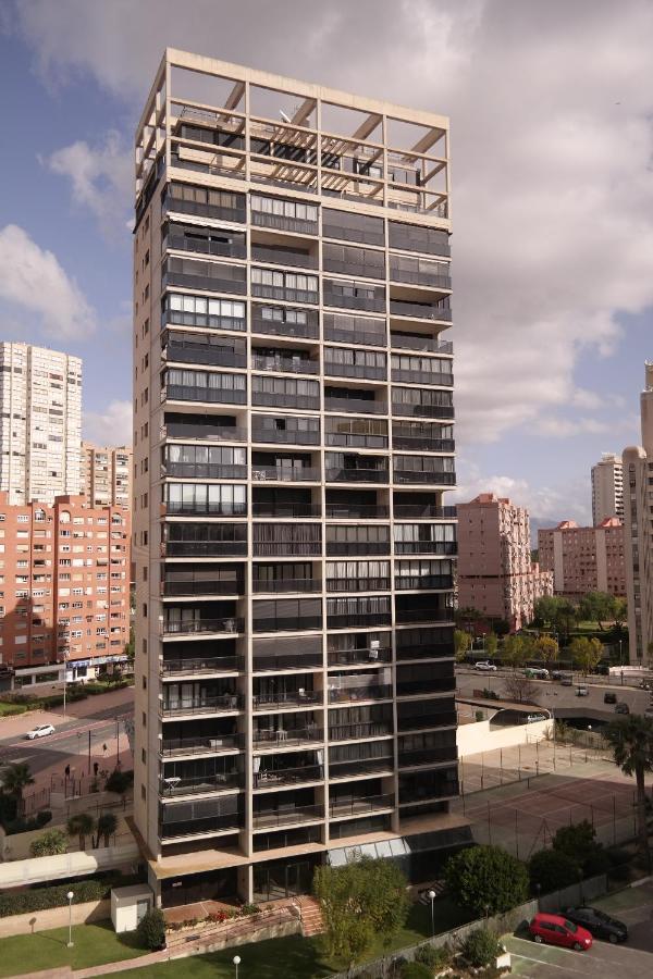 Apartamentos Torre Ipanema Benidorm Bagian luar foto